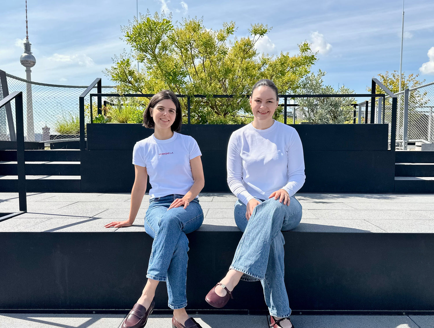 Delphine & Felicitas, les co-fondatrices d'Hormonella, une marque franco-allemande spécialisée en santé féminine,